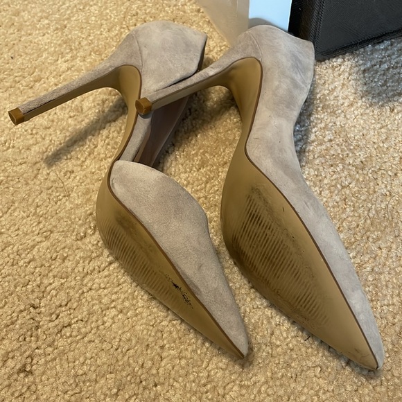 Grey suede d’orsay pumps - Picture 2 of 2